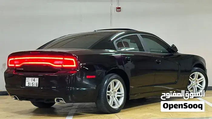 Dodge Charger 2011 photo 4