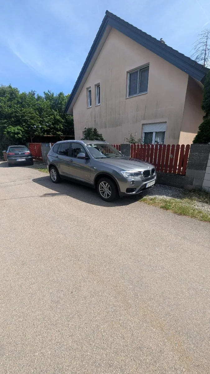 BMW X3 2016 photo 2