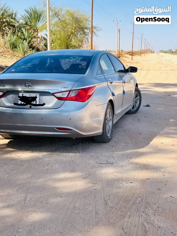 Hyundai Sonata 2012 photo 2