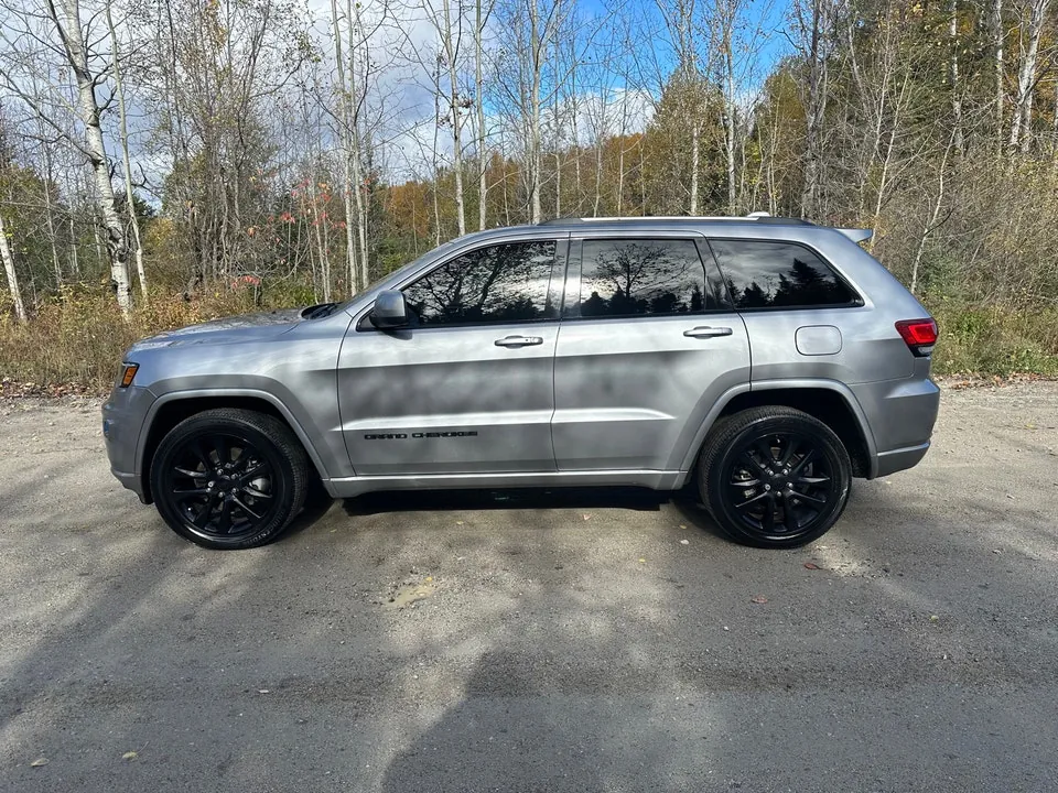 Jeep Grand Cherokee 2021 photo 4