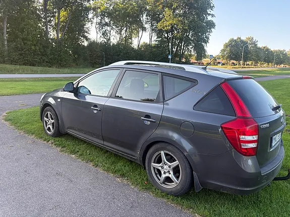 Kia Ceed 2008 photo 3