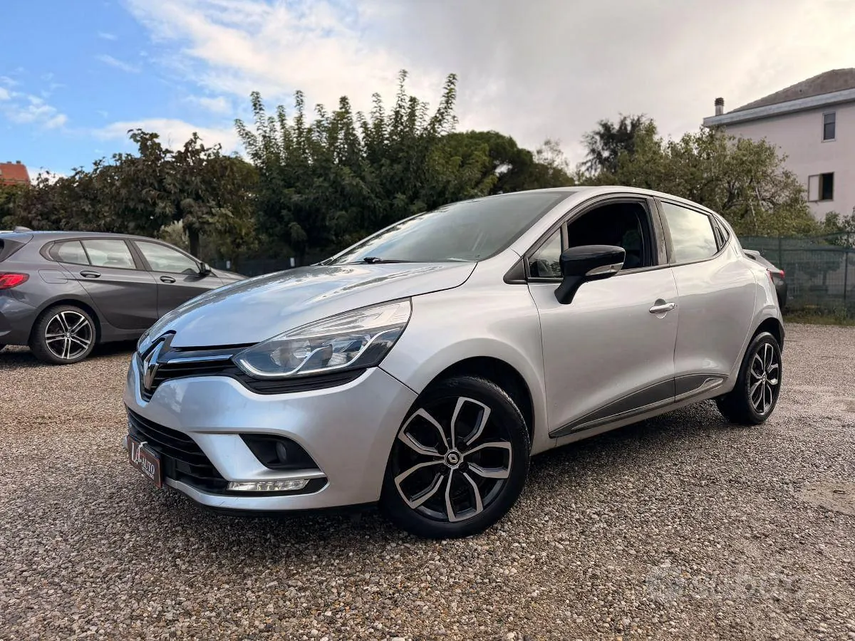 Renault Clio 2020 photo 2