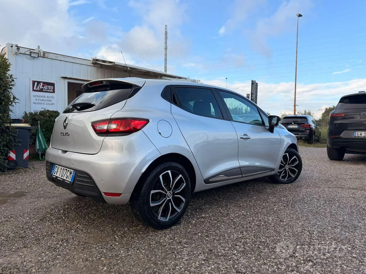 Renault Clio 2020 photo 3
