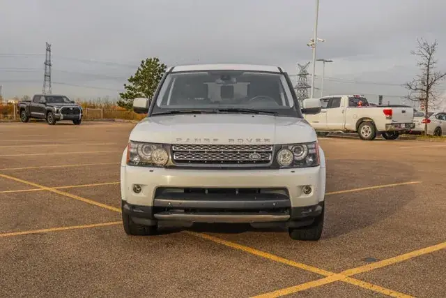 Land Rover Range Rover Sport 2012 photo 3