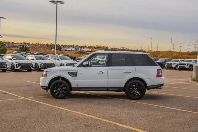 Land Rover Range Rover Sport 2012 photo 5