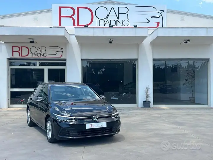 Volkswagen Golf 8