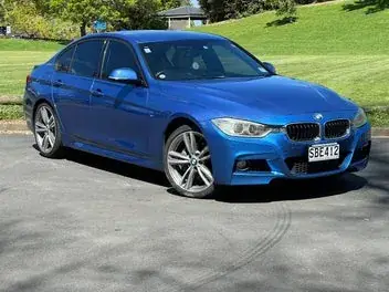 BMW 3 Series 2013 photo 3