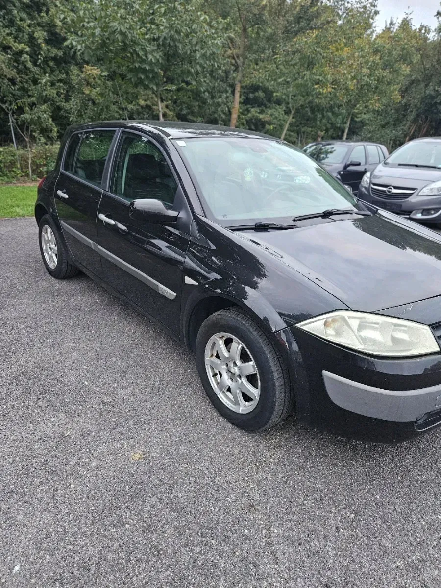 Renault Megane 2004 photo 2