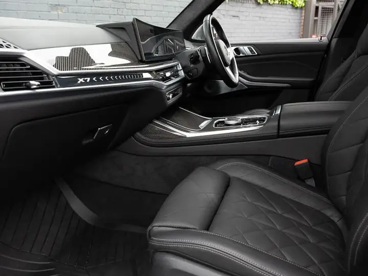 BMW X7 2023 photo 5