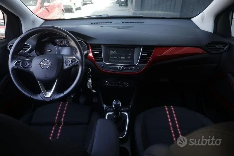 Opel Crossland 2021 photo 2