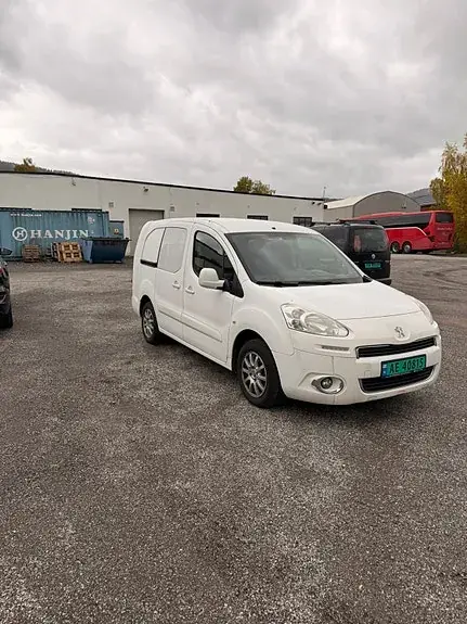 Peugeot Partner 2014 photo 2