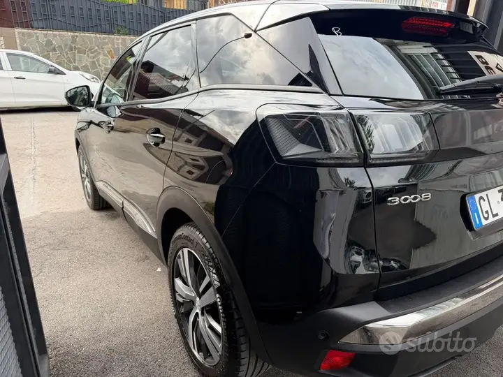 Peugeot 3008 2022 photo 4