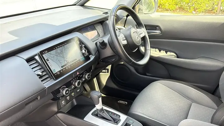 Honda Jazz 2025 photo 2