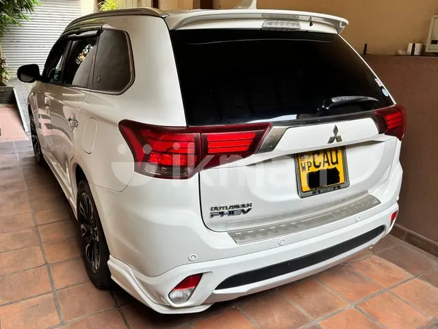 Mitsubishi Outlander 2016 photo 3