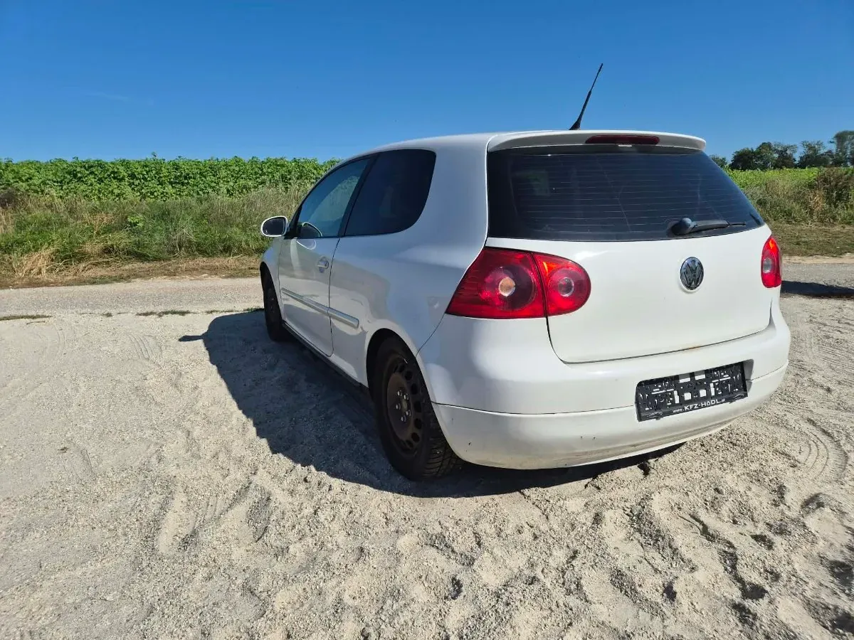 Volkswagen Golf 2007 photo 2