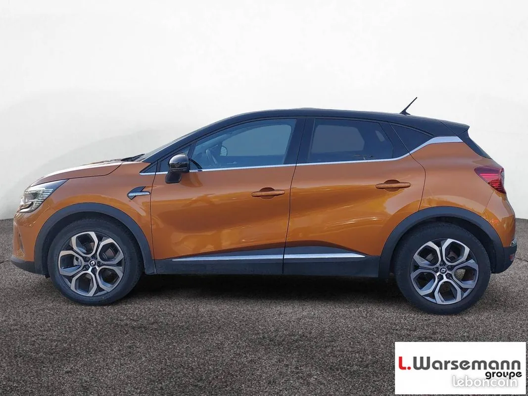 Renault Captur 2022 photo 2