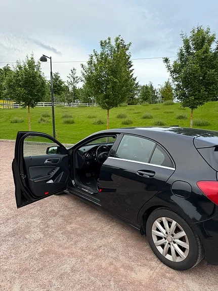 Mercedes-Benz A180 2014 photo 5