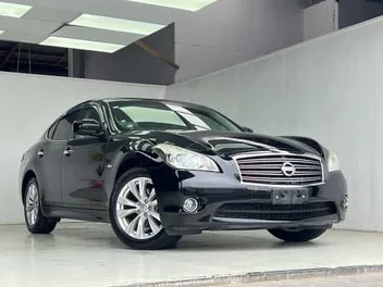Nissan Fuga 2012 photo 4