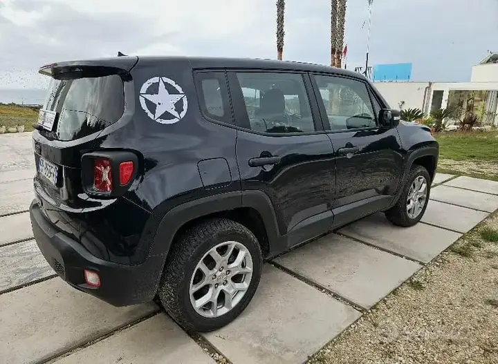 Jeep Renegade 2018 photo 2