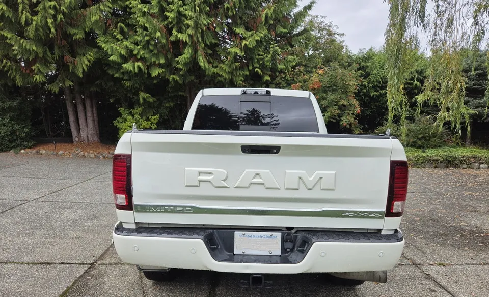 Dodge Ram 3500 2018 photo 3