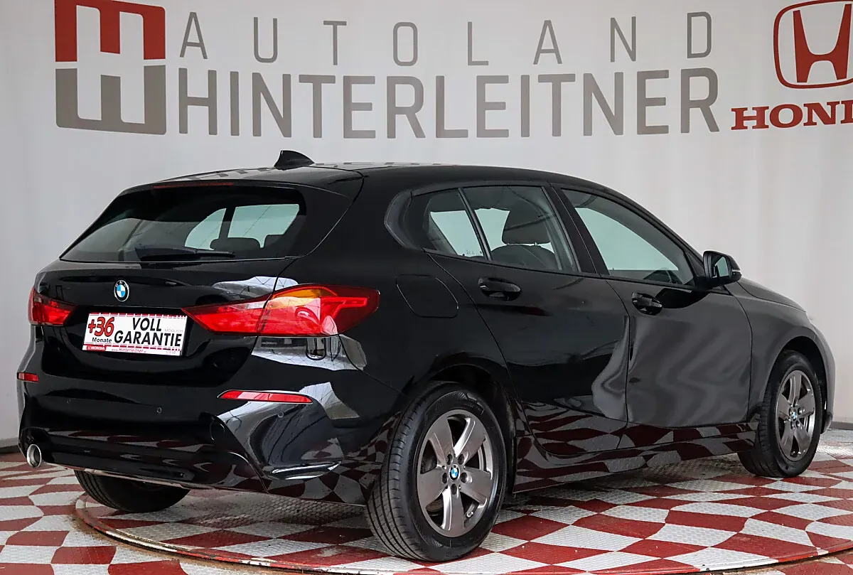 BMW 1 Series 2020 photo 2