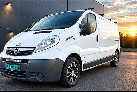 Opel Vivaro 2011 photo 3