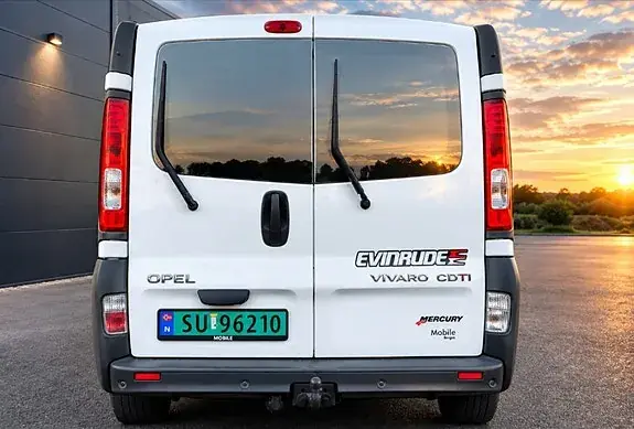 Opel Vivaro 2011 photo 5