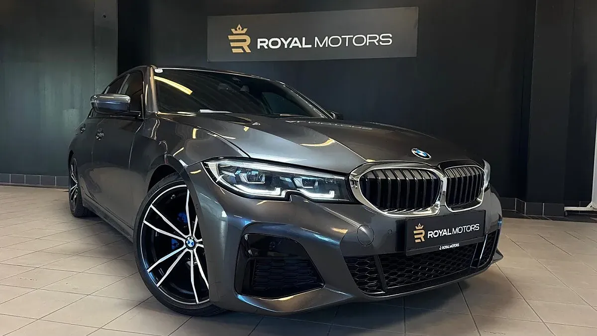 BMW 3 Series 2021 photo 3