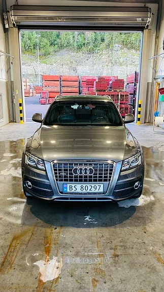 Audi Q5 2009 photo 4