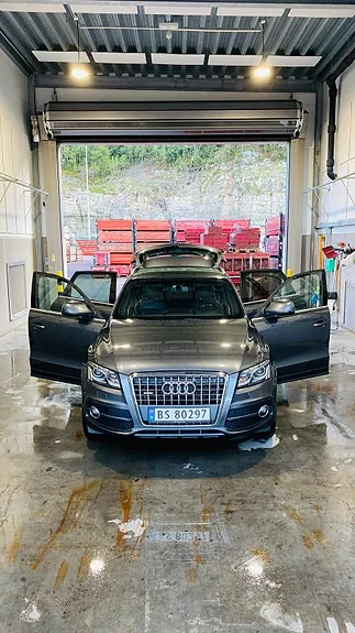 Audi Q5 2009 photo 2