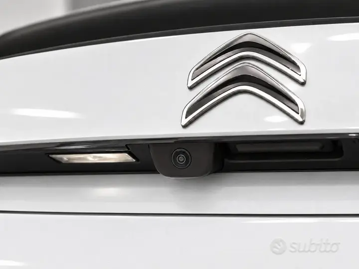 Citroen C4 2025 photo 4