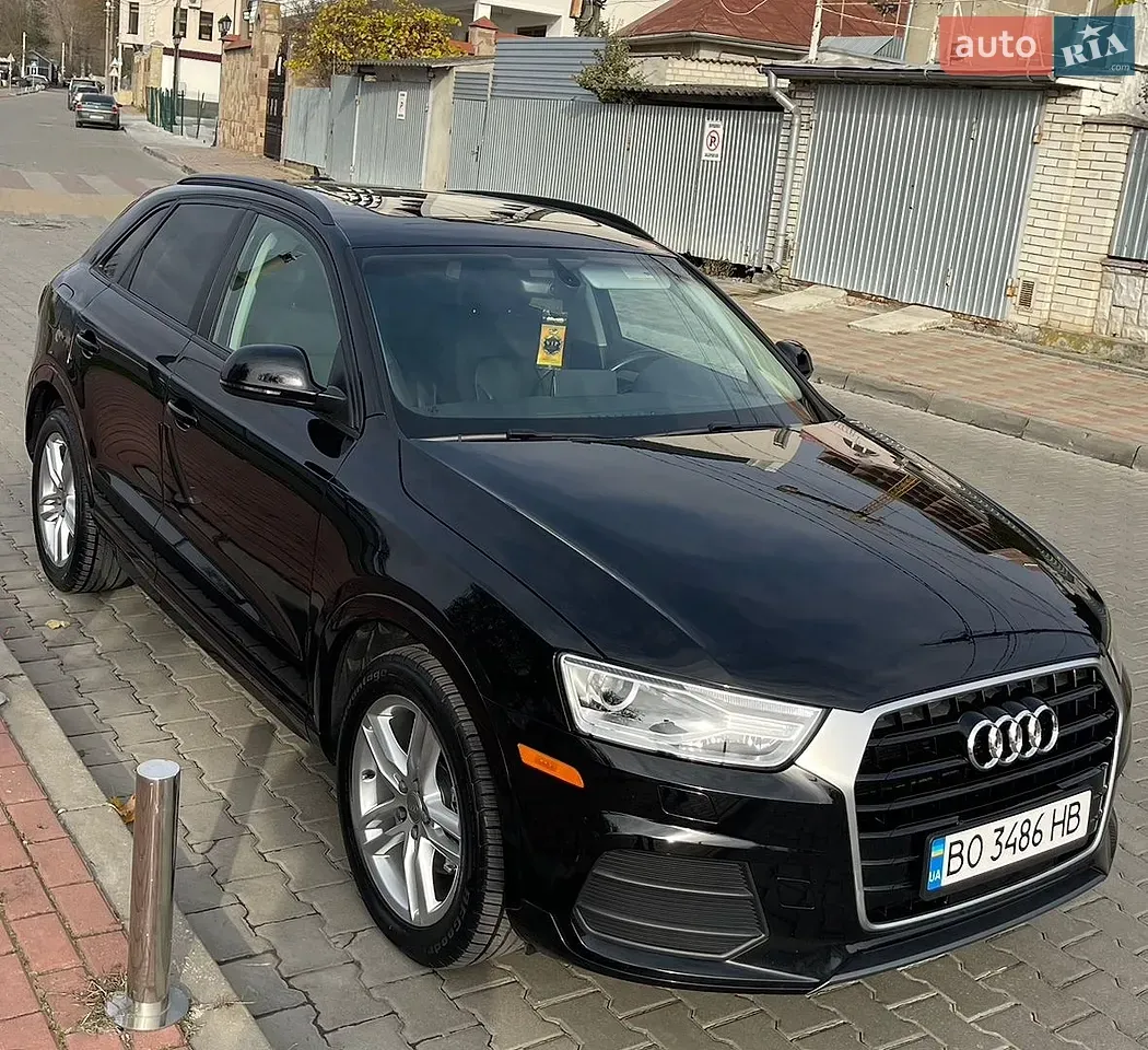 Audi Q3 2017 photo 2