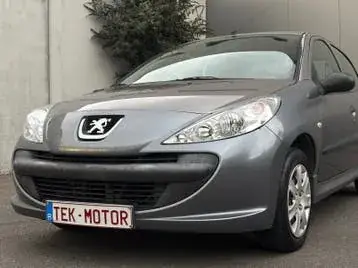 Peugeot 206 2009 photo 2