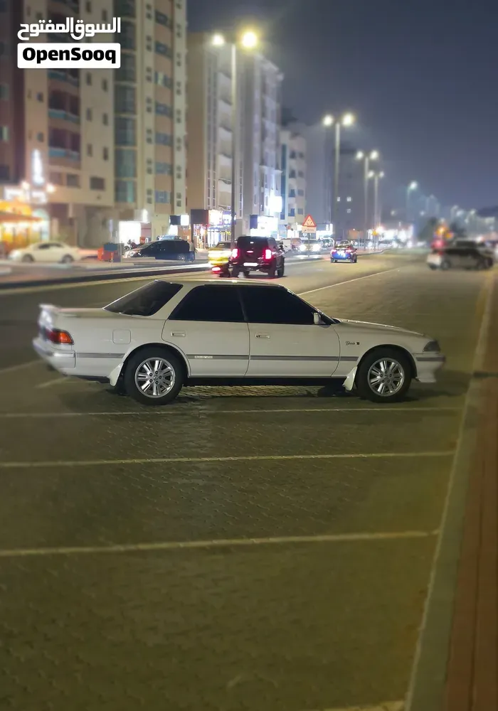 Toyota Mark Ii 1990 photo 2