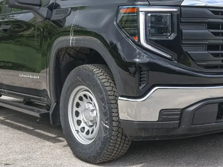 GMC Sierra 1500 2026 photo 3