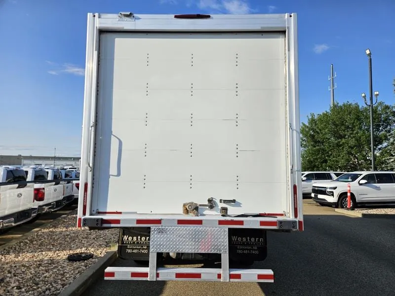 Isuzu Npr Hd 2023 photo 4