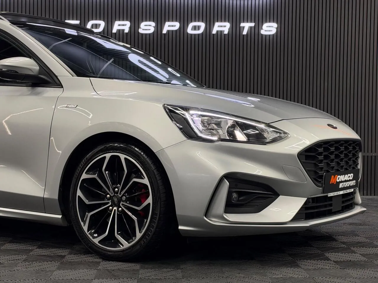 Ford Focus 2020 photo 2