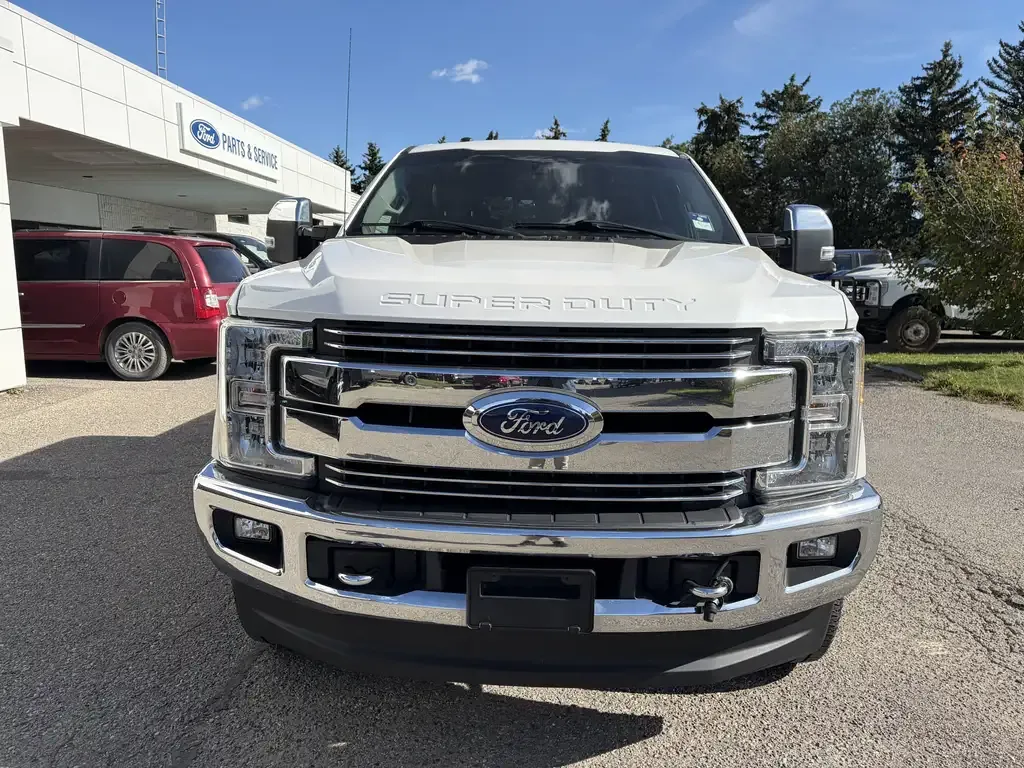 Ford F-250 Super Duty Lariat 2017 photo 2
