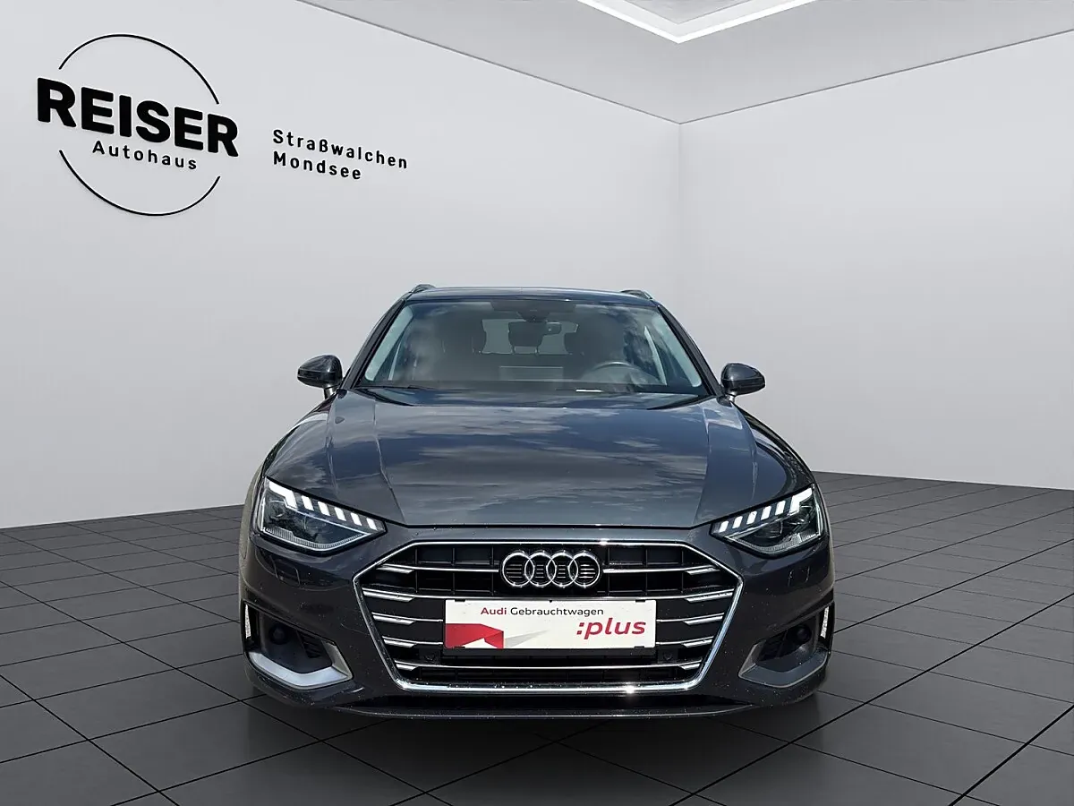 Audi A4 2022 photo 3