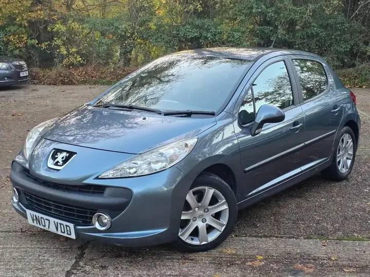Peugeot 207