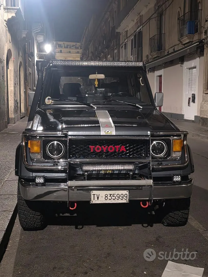 Toyota Land Cruiser