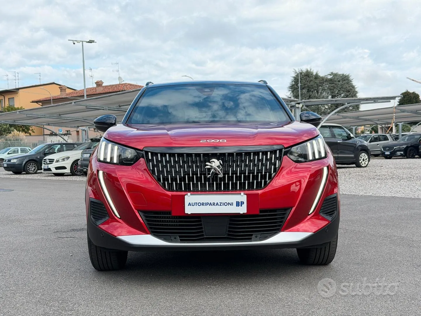 Peugeot 2008 2023 photo 2