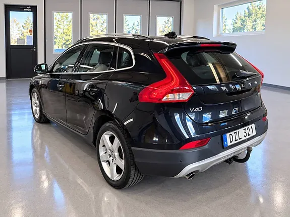Volvo V40 Cross Country 2015 photo 4