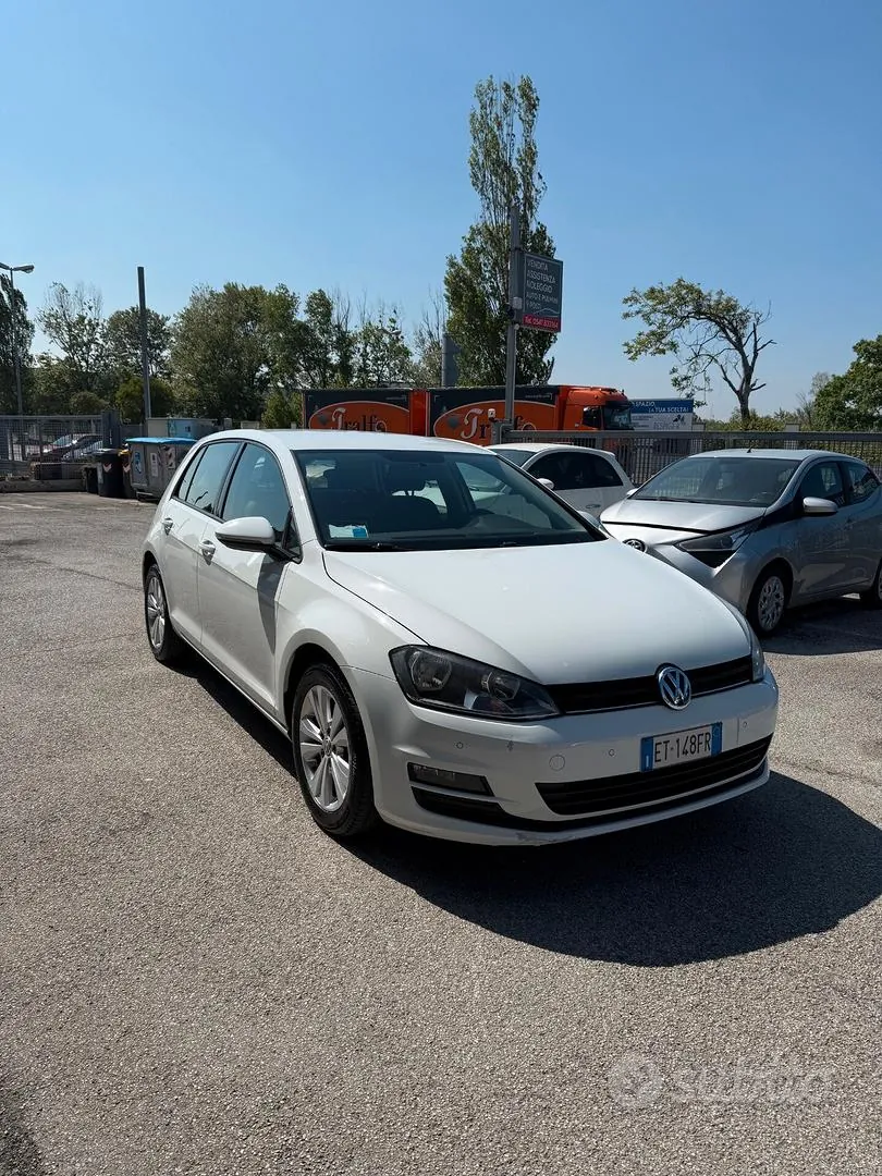 Volkswagen Golf 2014 photo 2