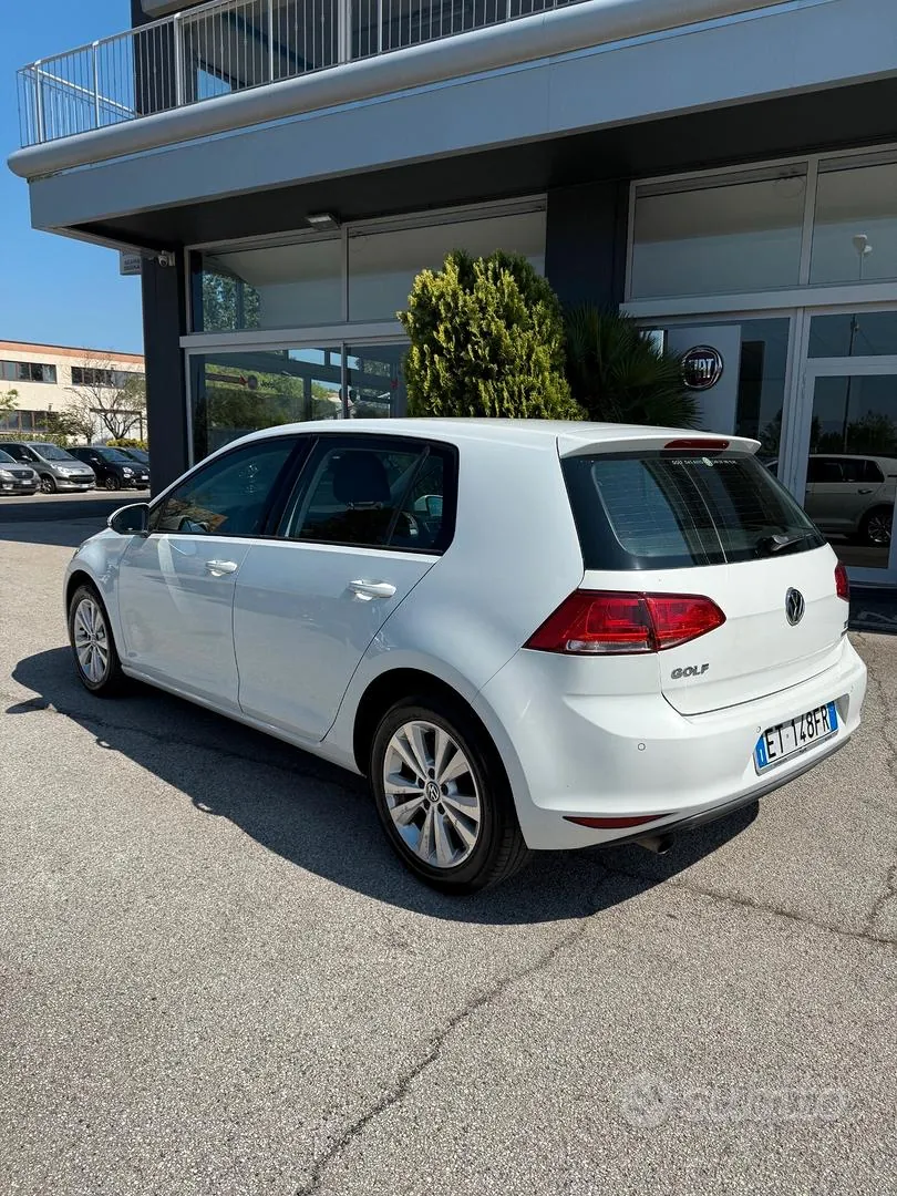 Volkswagen Golf 2014 photo 3