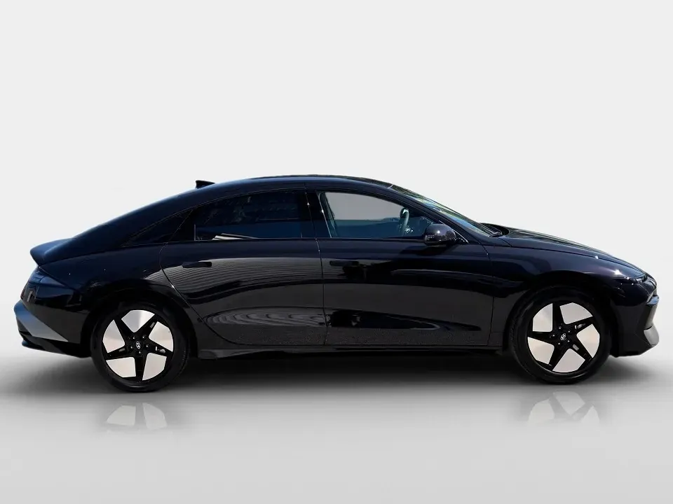 Hyundai Ioniq 6 photo 3