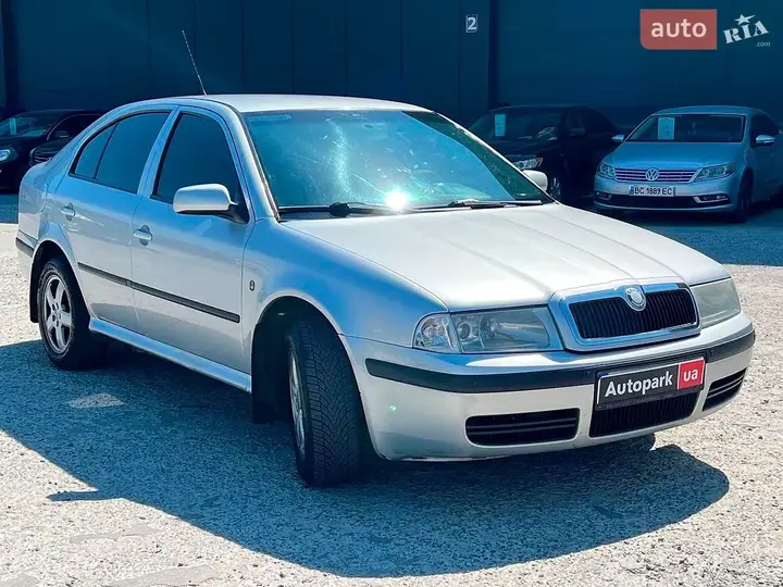Skoda Octavia 2008 photo 3