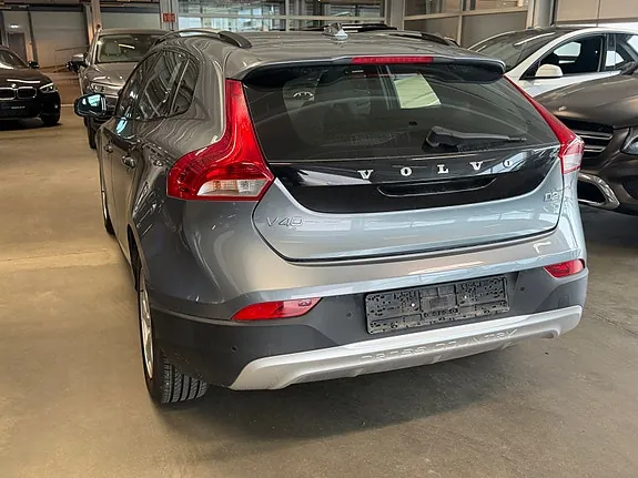 Volvo V40 2015 photo 5