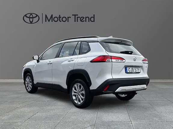 Toyota Corolla Cross 2026 photo 2