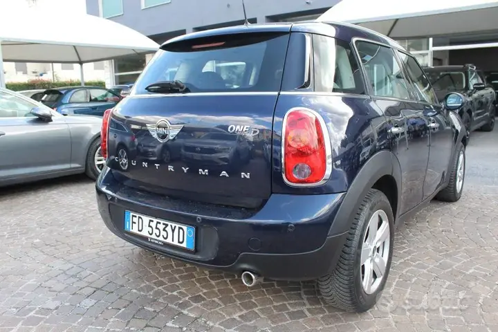 Mini Countryman 2016 photo 2